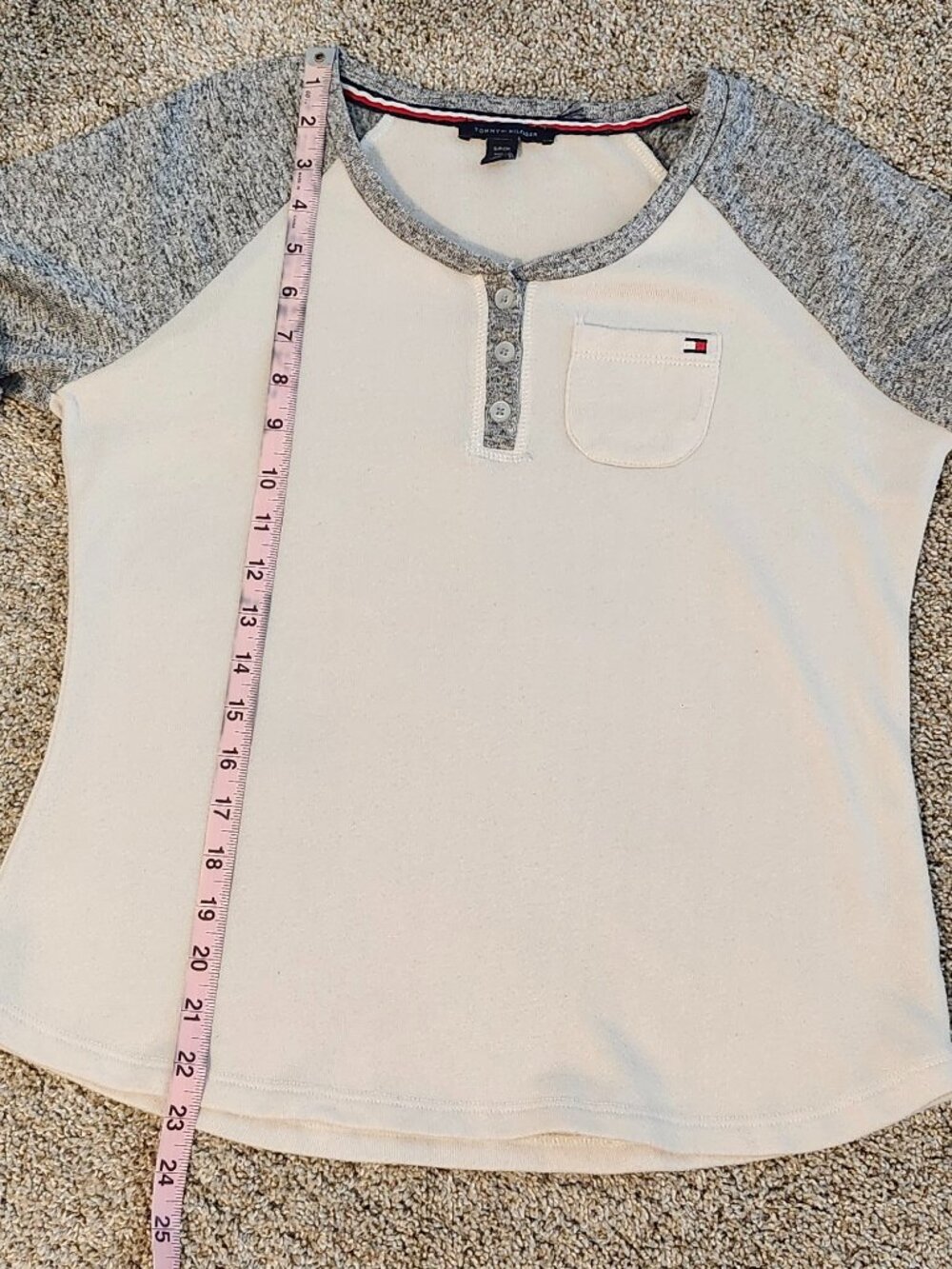 Tommy Hilfiger Two‑Tone Long Sleeve Henley Top – Cream & Gray – Size S – EUC - Picture 6 of 7